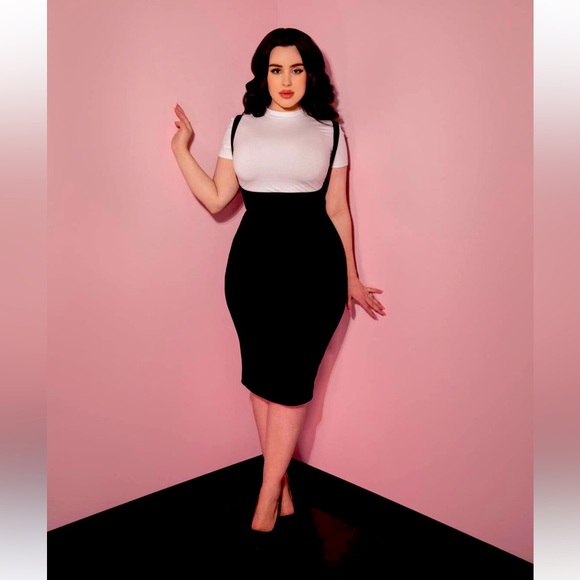 Vixen by Micheline Pitt Dresses & Skirts - SOLD-Vixen Cozy Wiggle Jumper 3x no sash